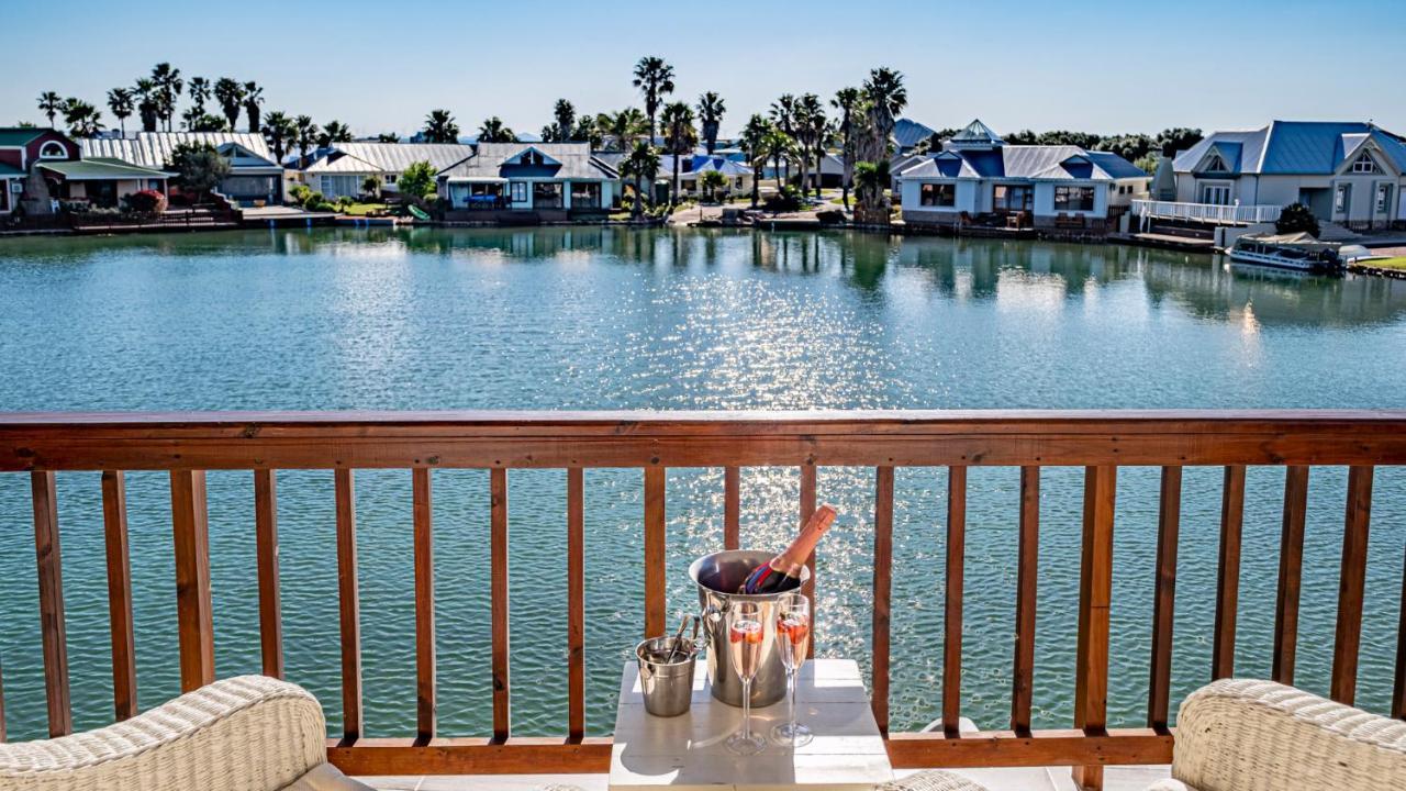 The Ark Guesthouse At Marina Martinique Jeffreys Bay Esterno foto