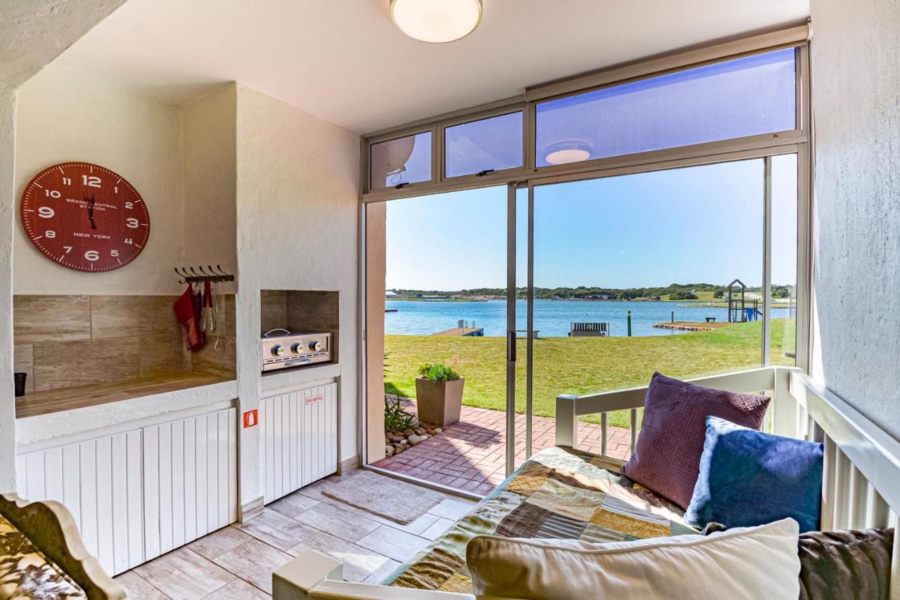 The Ark Guesthouse At Marina Martinique Jeffreys Bay Esterno foto