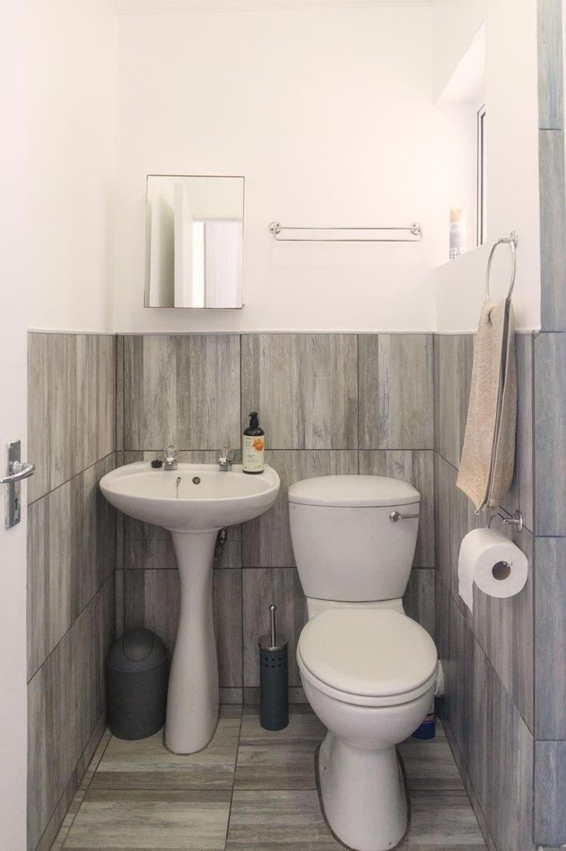 The Ark Guesthouse At Marina Martinique Jeffreys Bay Esterno foto